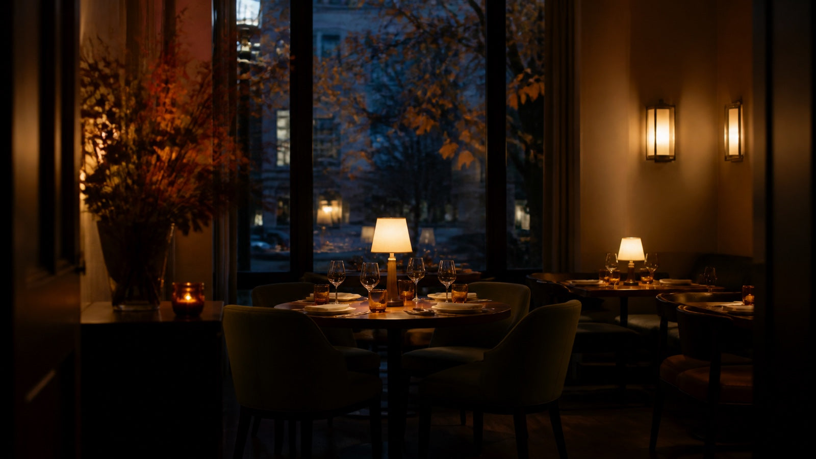 Fall Restaurant Ambiance Lighting: A 10-Point Audit (2026)