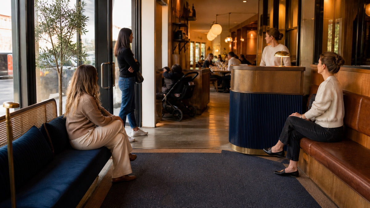Restaurant Waiting Area Design: Queues, Seating, Lighting, and Host Flow