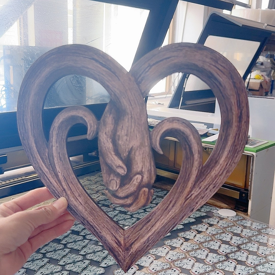 Hand-in-hand Heart Wall Decor Decorative Art Piece  Gift Item  Craft Ornament  Wooden Hanging Decoration — view 3