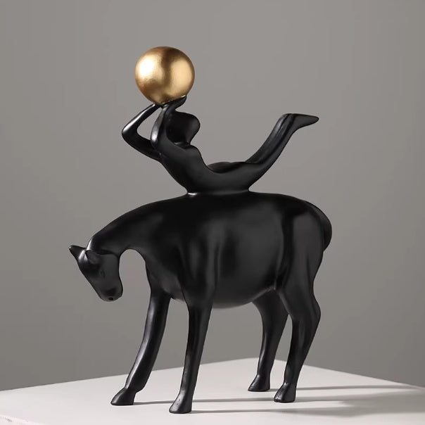 Modern Home Decor Ornaments Light-luxury Art Pieces For The Living Room — view 5