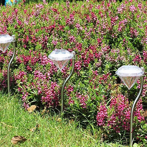 4-Piece Solar Diamond Garden Lights — Restaurant Patio — view 2