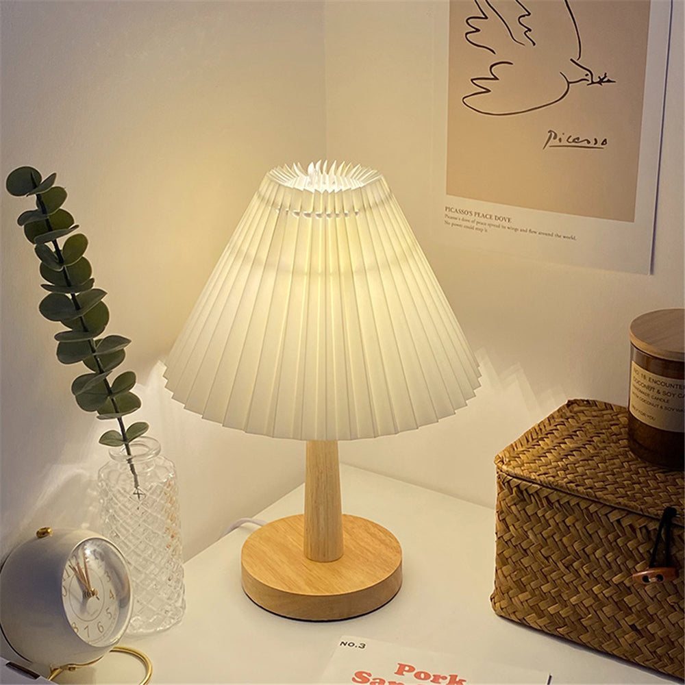 USB Pleated Table Lamp for Restaurant Tables — view 8