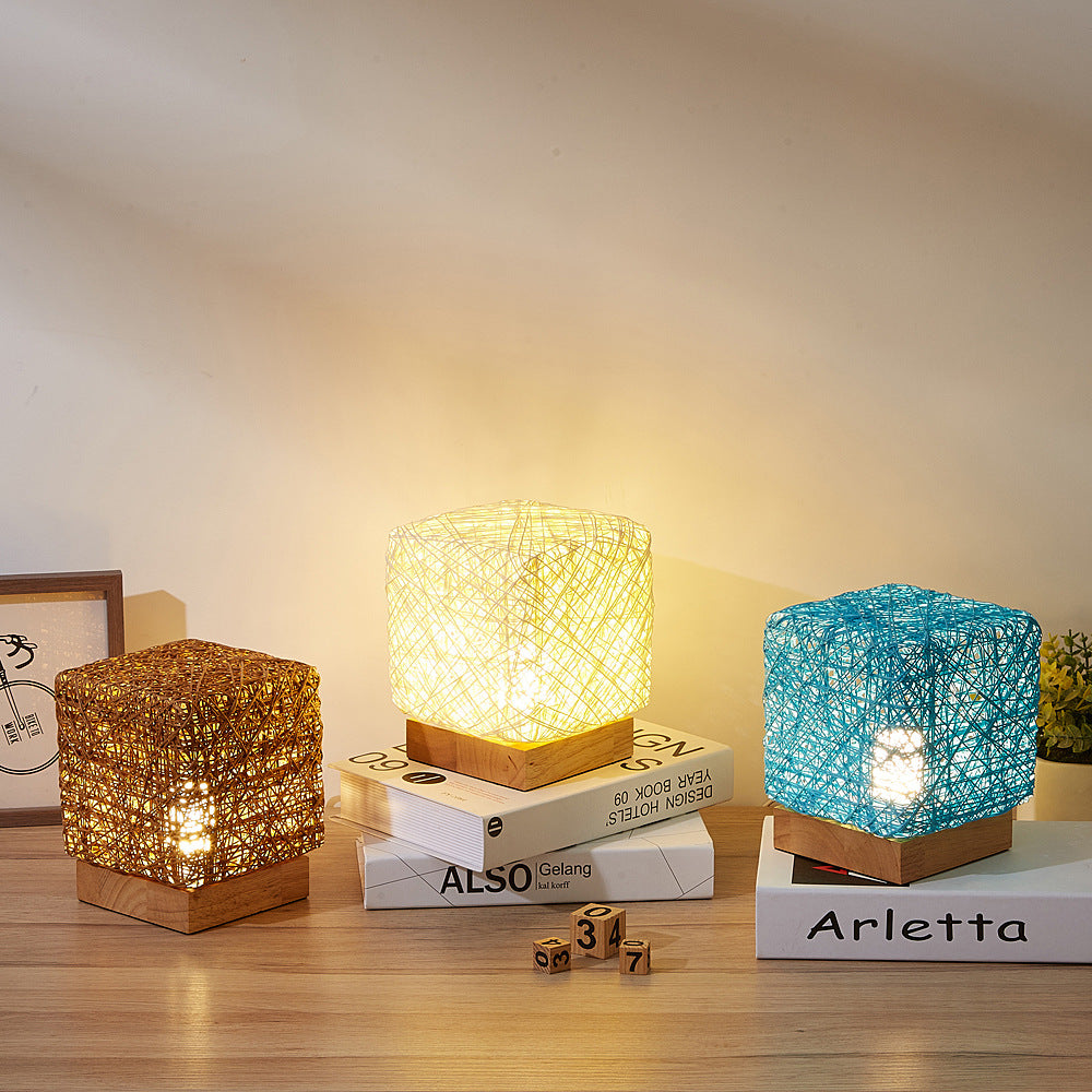 Braided Rattan USB Table Lamp for Restaurant Tables — view 1