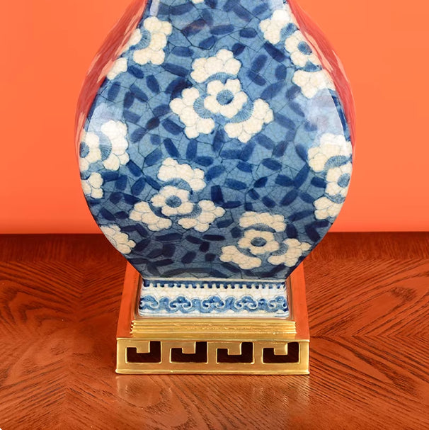 Copper-and-ceramic Classical Blue-and-white Porcelain Vase — view 5