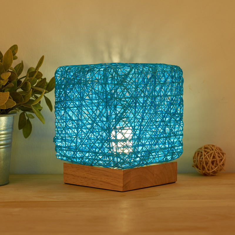 Braided Rattan USB Table Lamp for Restaurant Tables — view 4