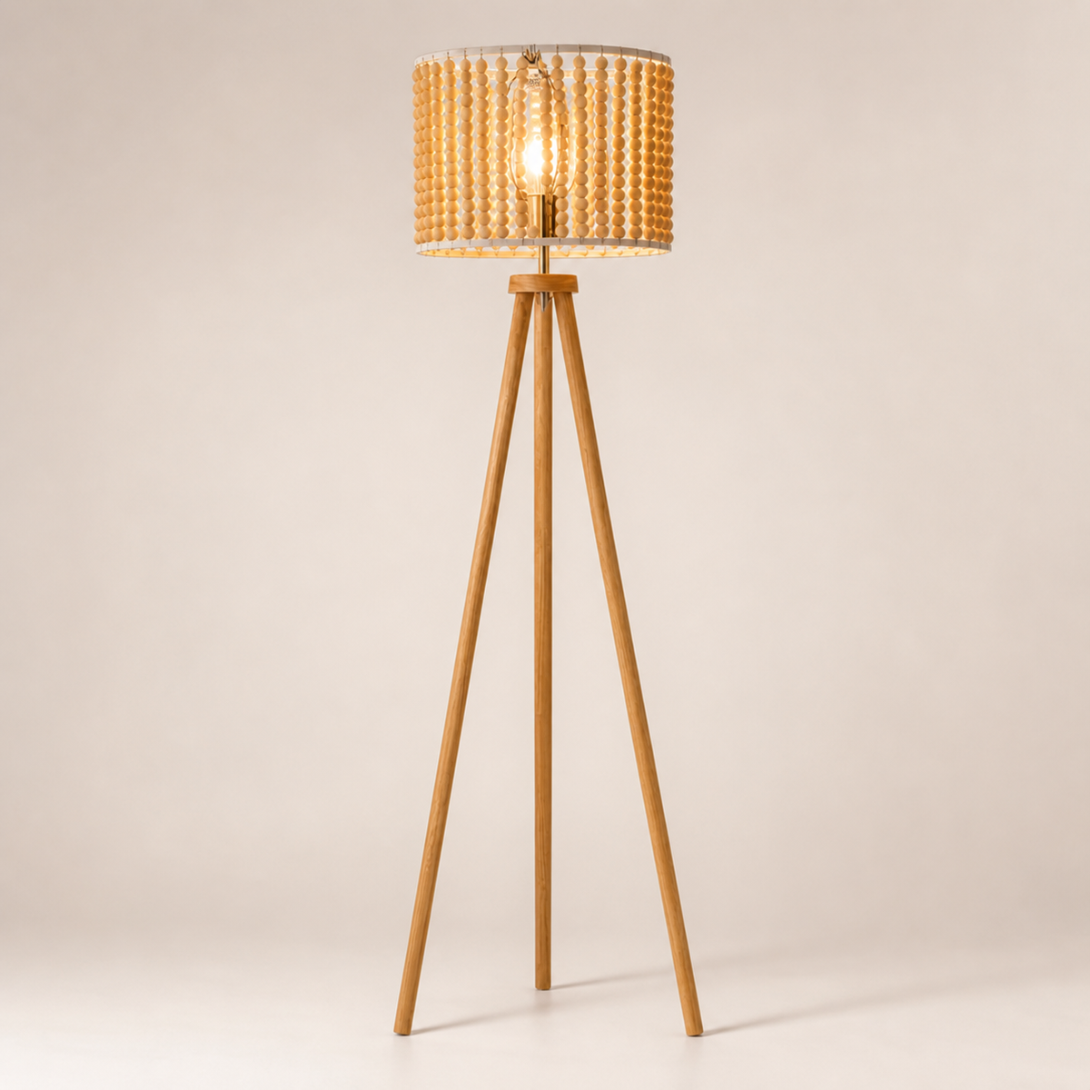 Resto Glow AI product image 2026-08-03 — clean background — Brillo Natural Tripod Reading Floor Lamp for Restaurant Lounges and Dining Areas
