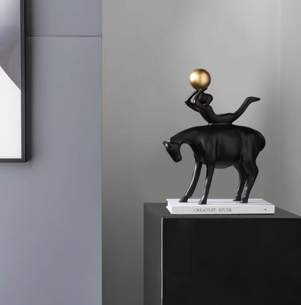 Modern Home Decor Ornaments Light-luxury Art Pieces For The Living Room — view 6