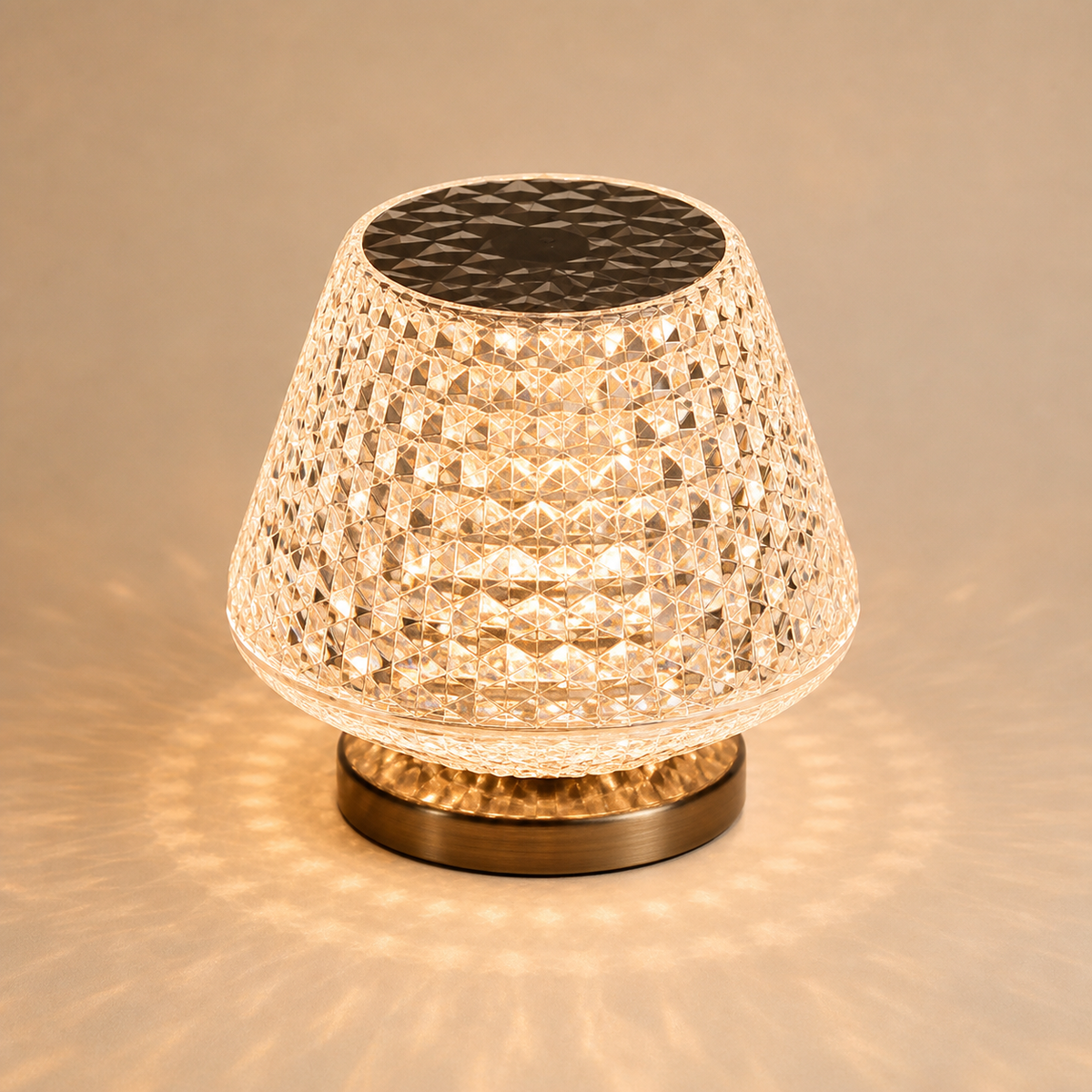 Resto Glow AI product image 2026-08-02 — clean background — Diamond Crystal USB Table Lamp for Restaurant Tables