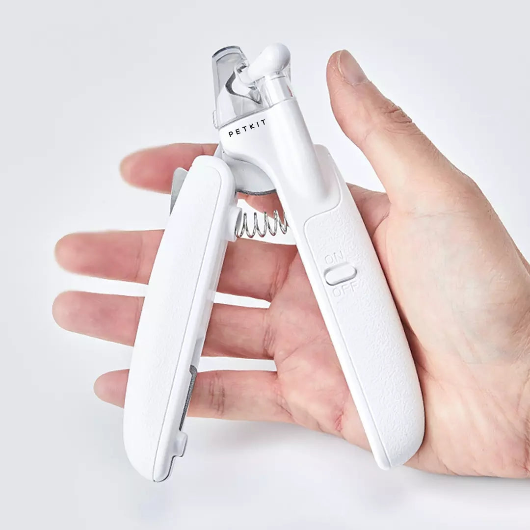 LED-Illuminated Nail Clipper for Cat Café Care Stations, Foster Teams, and Controlled Grooming Sessions — view 3