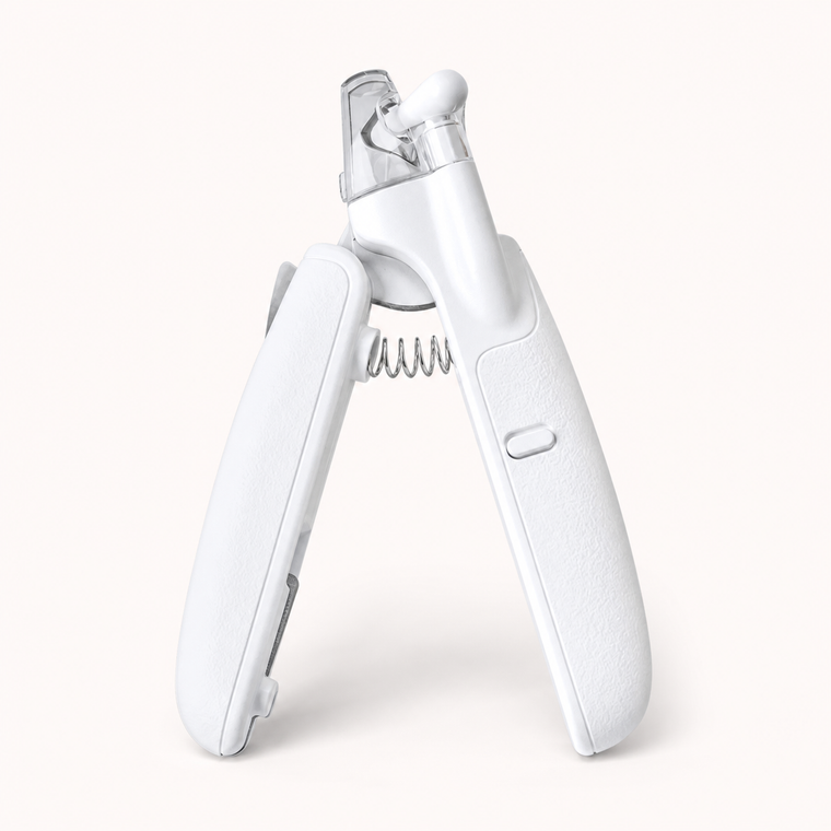 Resto Glow AI product image 2026-08-06 — clean background — LED-Illuminated Nail Clipper for Cat Café Care Stations, Foster Teams, and Controlled Grooming Sessions