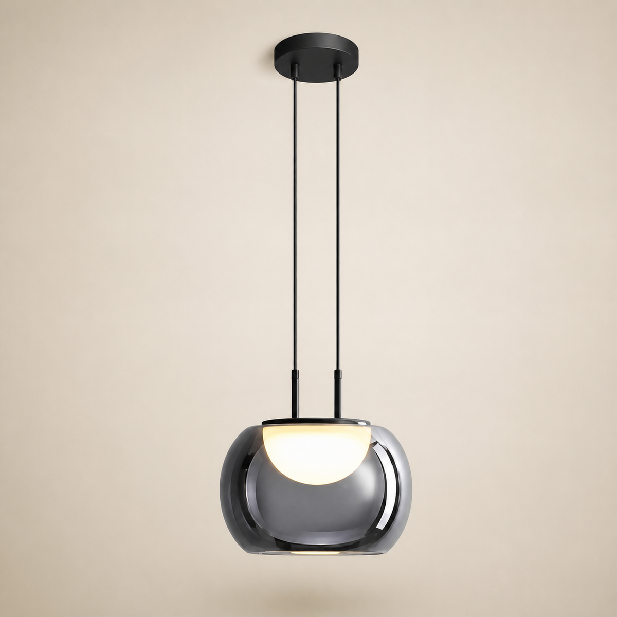 Resto Glow AI product image 2026-08-03 — clean background — Restaurant Glass Single-head Pendant Light